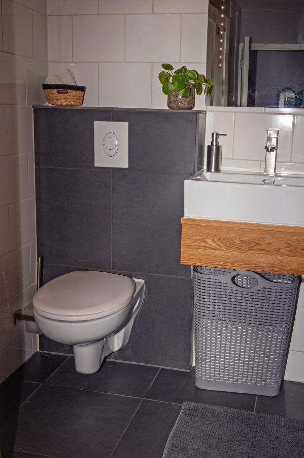 Slapen@Boet1619 Andijk Apartman Kültér fotó